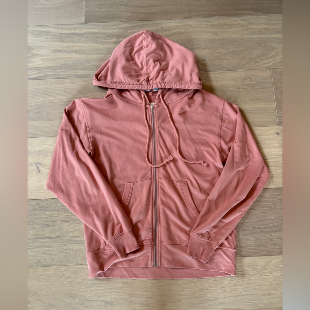 Women’s rose pink zip up